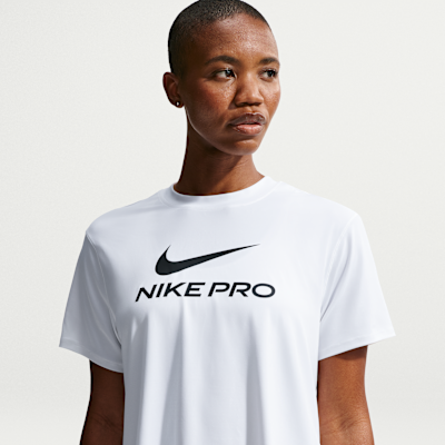 Nike Pro Women's Loose T-Shirt. Nike.com